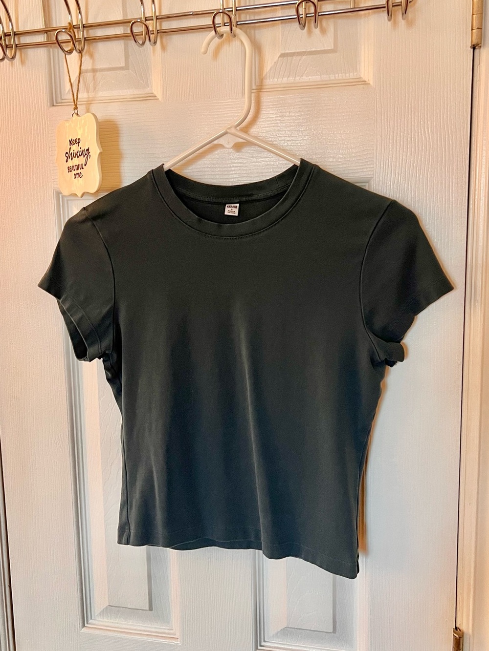 Uniqlo baby tee